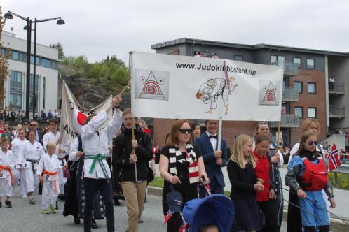 Klikk p� bilde for full st�rrelse